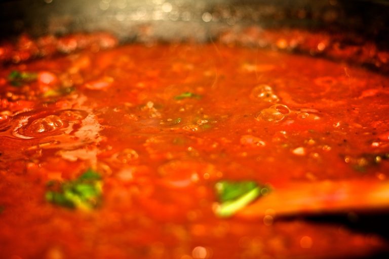 Verse tomatensaus maken